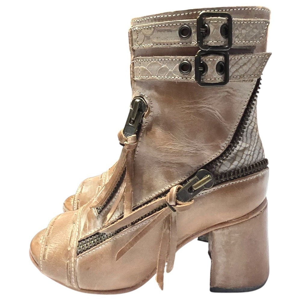 Freebird by Steven Zombi Size 8 Tan Leather Peep Toe Ankle Boots Fringe Festival